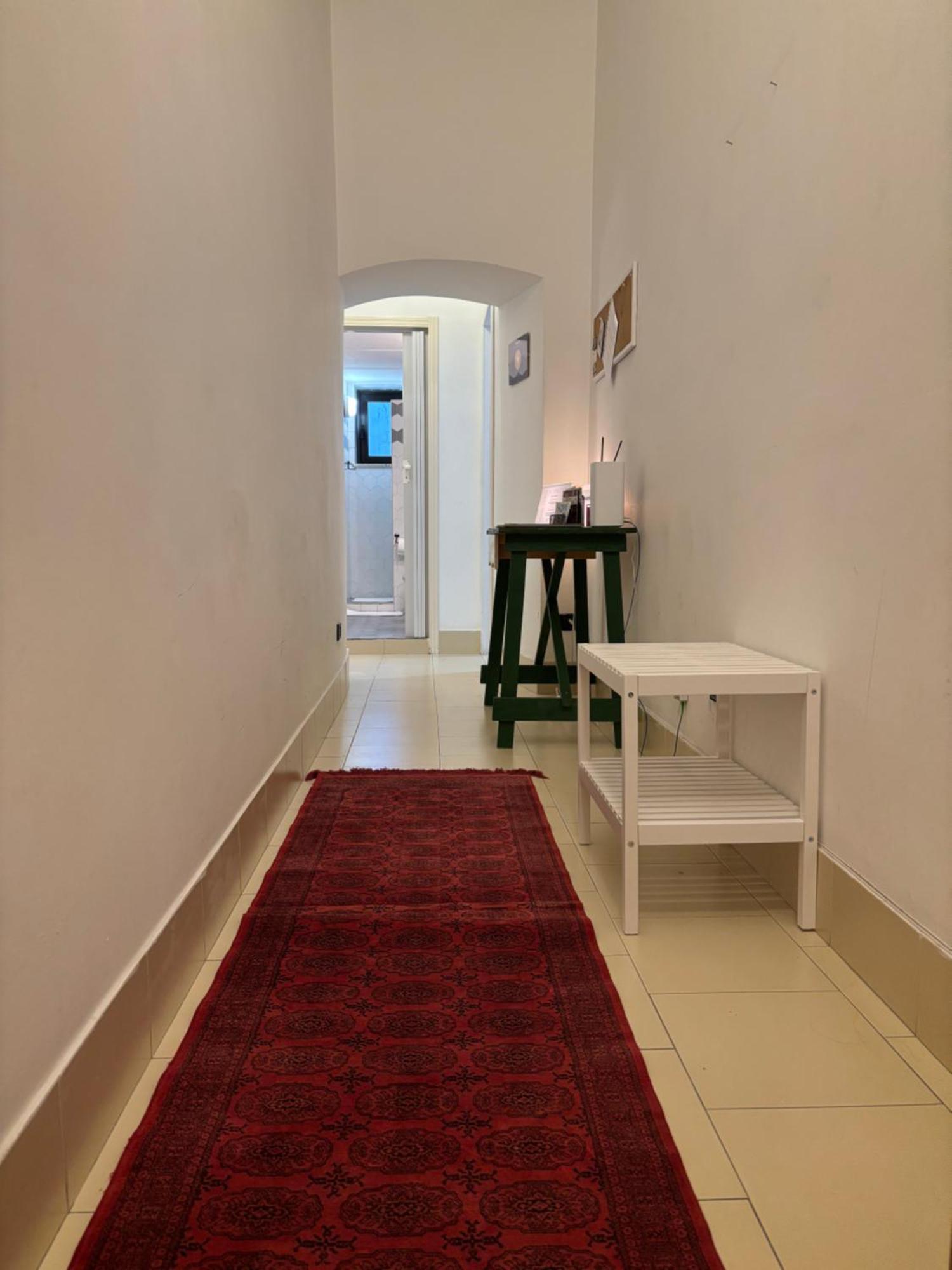 Castle Apartment Бари Екстериор снимка